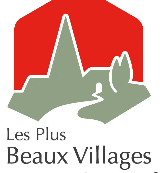 Signature de la charte « Les Plus Beaux Villages de France »